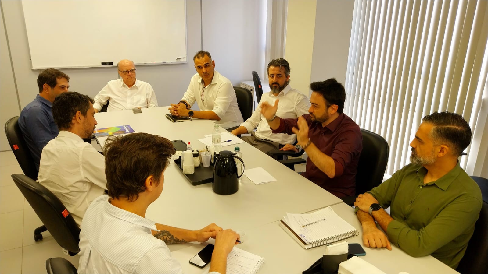 Reunião dos membros do BNDES com o secretário Cezar Schirmer