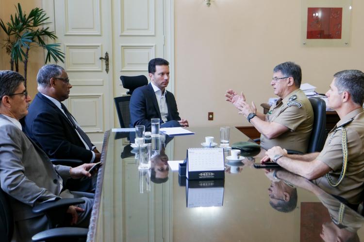 EXECUTIVO
