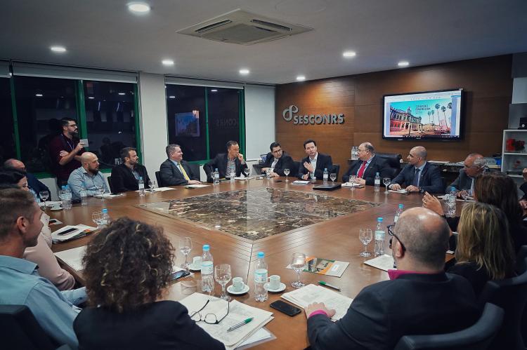 EXECUTIVO