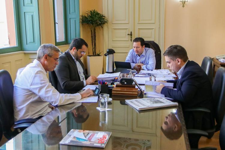 EXECUTIVO