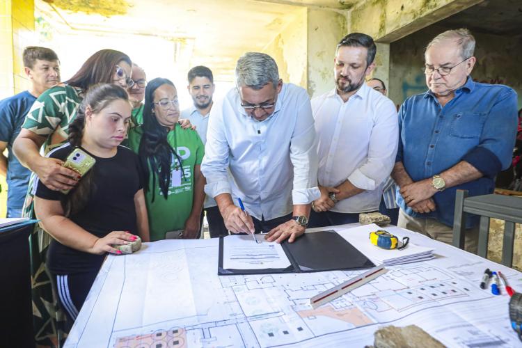 EDUCAÇÃO EDUCAÇÃO