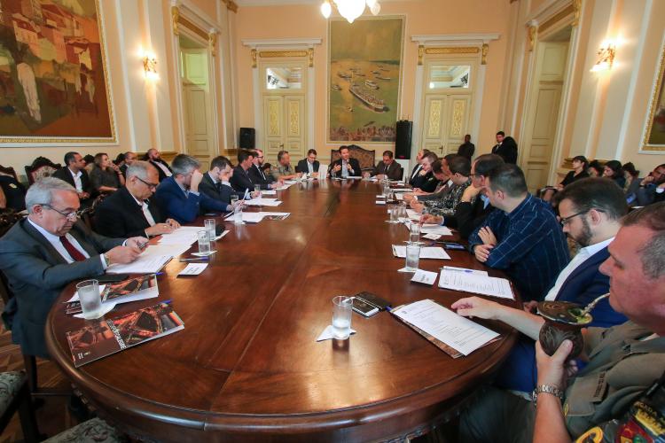 Marchezan recebe Cezar Schirmer e autoridades de segurança