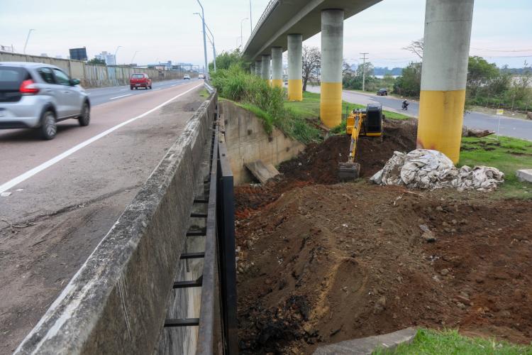 passagem, localizada na avenida Castelo Branco, será substituída por uma estrutura de concreto armado