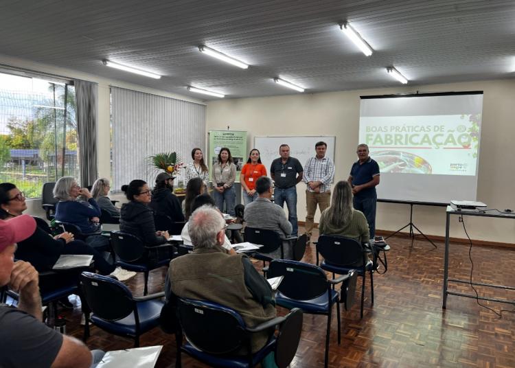 Objetivo é orientar e qualificar os produtores para o preparo e a manipulação segura de alimentos