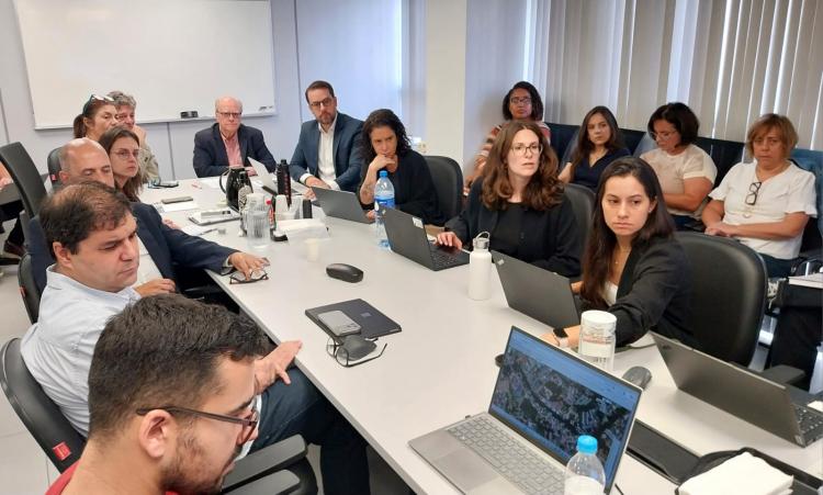 Membros do KfW, da SMPG e de diferentes áreas da Prefeitura avaliaram o trabalho realizado e definiram os próximos passos