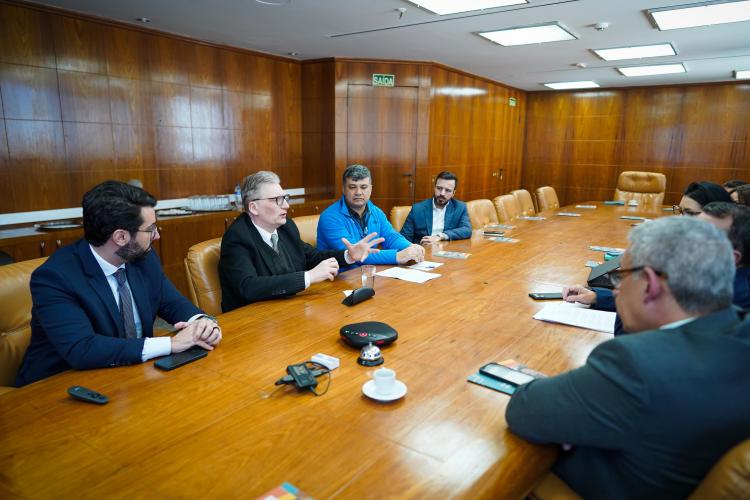 Prefeito debate com TRE-RS organização das propagandas eleitorais nas ruas da Capital