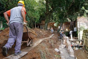 SERVIÇOS URBANOS
