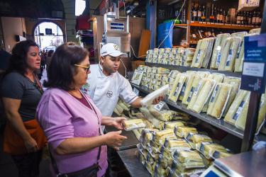 DESENVOLVIMENTO ECONÔMICO