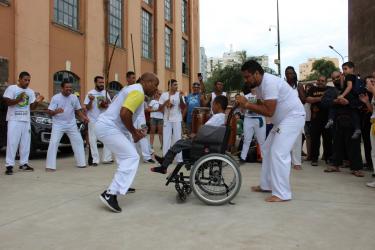 Capoeira na semana esportiva das lutas