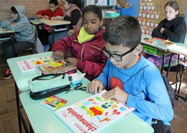 EDUCAÇÃO