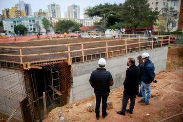 INFRAESTRUTURA E MOBILIDADE URBANA