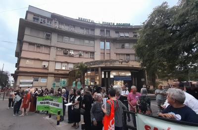 Ato público em frente ao HPS em 07 de maio de 2025