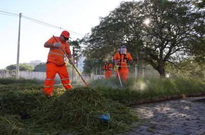 Prefeitura divulga programação de roçada e capina nesta segunda