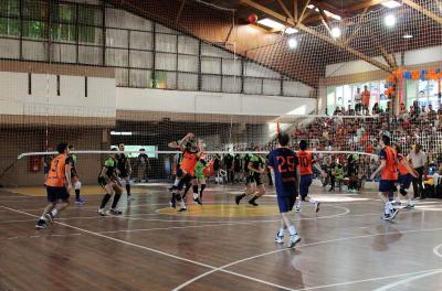 Aberta a primeira edição do GayPrix de Vôlei de Porto Alegre