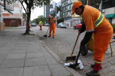 Operação de limpeza recolheu seis toneladas de material reciclável