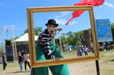 Sol e parque lotado na Festa Municipal das Crianças