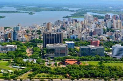  O prefeito Nelson Marchezan Júnior participa nesta quinta-feira, 18, do 1º Fórum das Cidades Inteligentes, Humanizadas e Inovadoras - Smart Cities – Governança na Gestão Pública das Cidades. 
