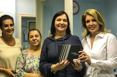 Hospital e escola recebem equipamentos e doações do POA Solidária