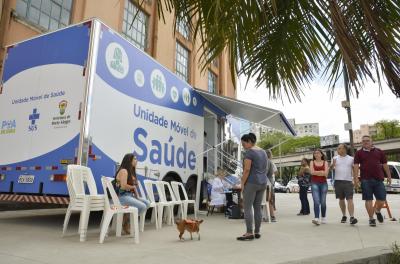 Testes rápidos de HIV, sífilis e hepatite C serão oferecidos na unidade móvel do programa Fique Sabendo, em ações motivadas pelo Outubro Rosa. 