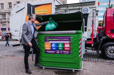 Cerca de 45 coletores começam a ser instalados num perímetro do Centro 