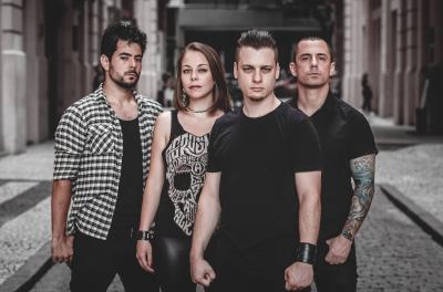 Show de rock n’ roll traz canções com letras positivas
