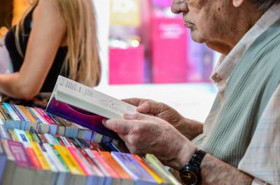 livro e leitura