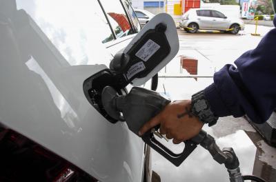 Procon realiza pesquisa de preços de combustÃveis na Capital