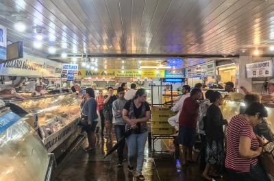Saúde vistoria qualidade de pescados do Mercado Público