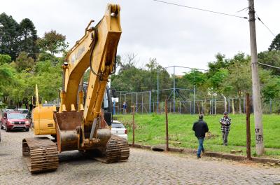 Obras no arroio Areia
