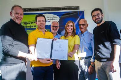 Prefeitura inaugura escola inovadora com turno integral na Zona Sul