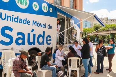 Saúde leva testes rápidos ao bairro Floresta nesta segunda