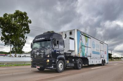 Tesourinha recebe carreta onde serão feitos os almoços gratuitos