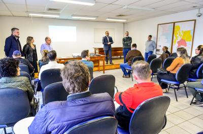 Prefeitura faz reunião com a comunidade para obra do Arroio Areia