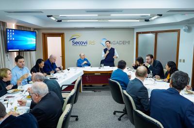 Reunião com Secovi