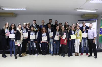 Jovens do Pescar-Procempa conhecem seus padrinhos e madrinhas