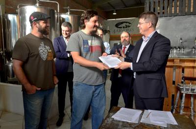 entrega dos licenciamentos
