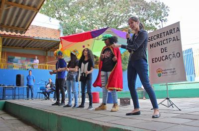 Sarau Escola Mariano Beck