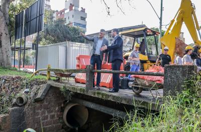 Prefeitura inicia duas obras de macrodrenagem do Arroio Areia