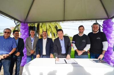 Empresa revitalizará Largo da Vida e canteiro da Carlos Gomes