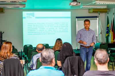 Prefeitura capacita servidores para uso de videomonitoramento