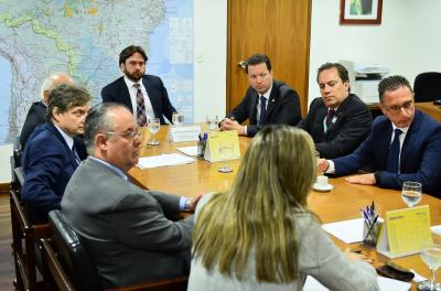 Reunião em Brasília sobre Arena