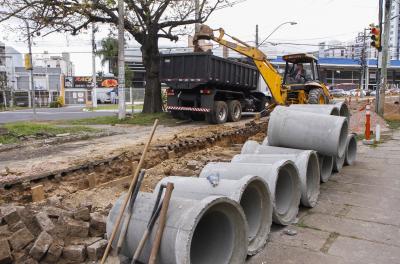 Rede pluvial da Plínio Brasil Milano