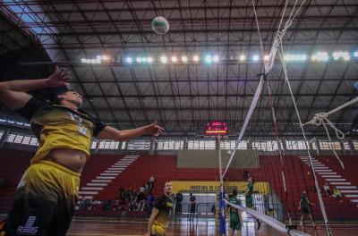 vôlei