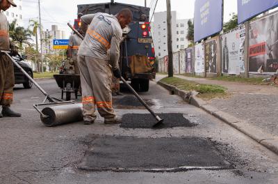Operação Tapa-Buracos atendeu 82 vias na última semana