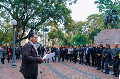 Começa a revitalização da Praça da Alfândega no Centro Histórico