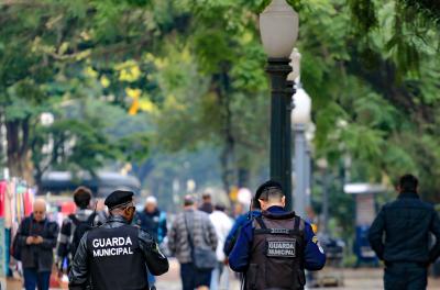 Guarda Municipal recebe treinamento para uso de espingarda calibre 12