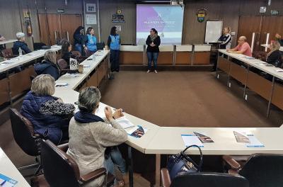 Curso de mecânica para mulheres tem 80 participantes