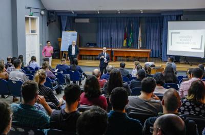 Capacitação em Licitações e Contratos reúne servidores