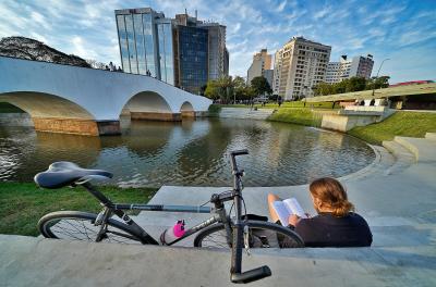 Largo dos Açorianos