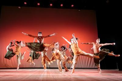 Escolas Preparatórias de Dança realizam Mostra no Renascença
